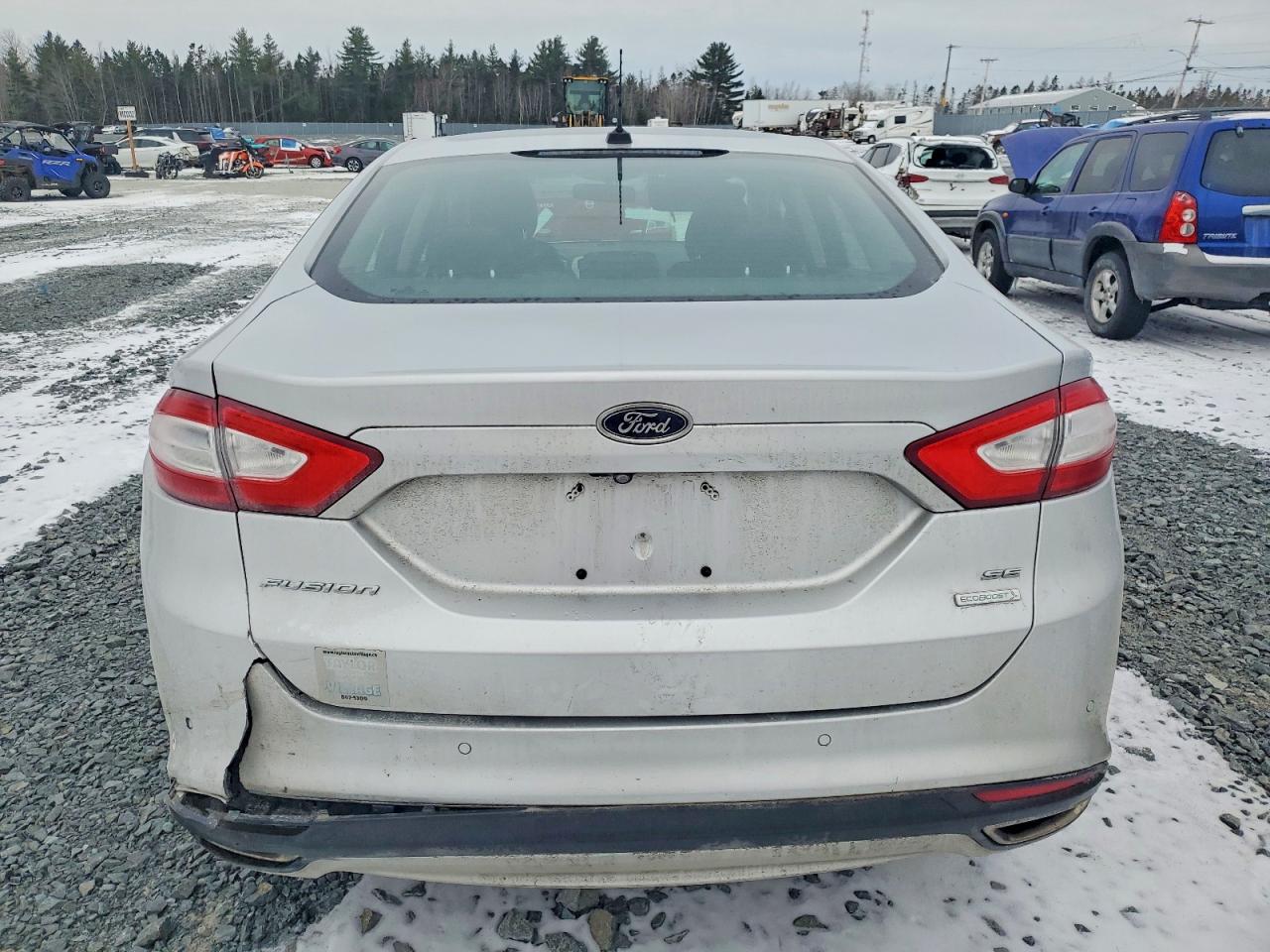 2013 FORD FUSION SE photo 6
