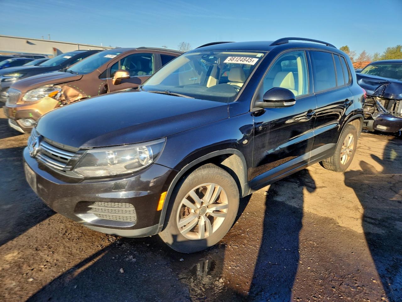 2016 VOLKSWAGEN TIGUAN