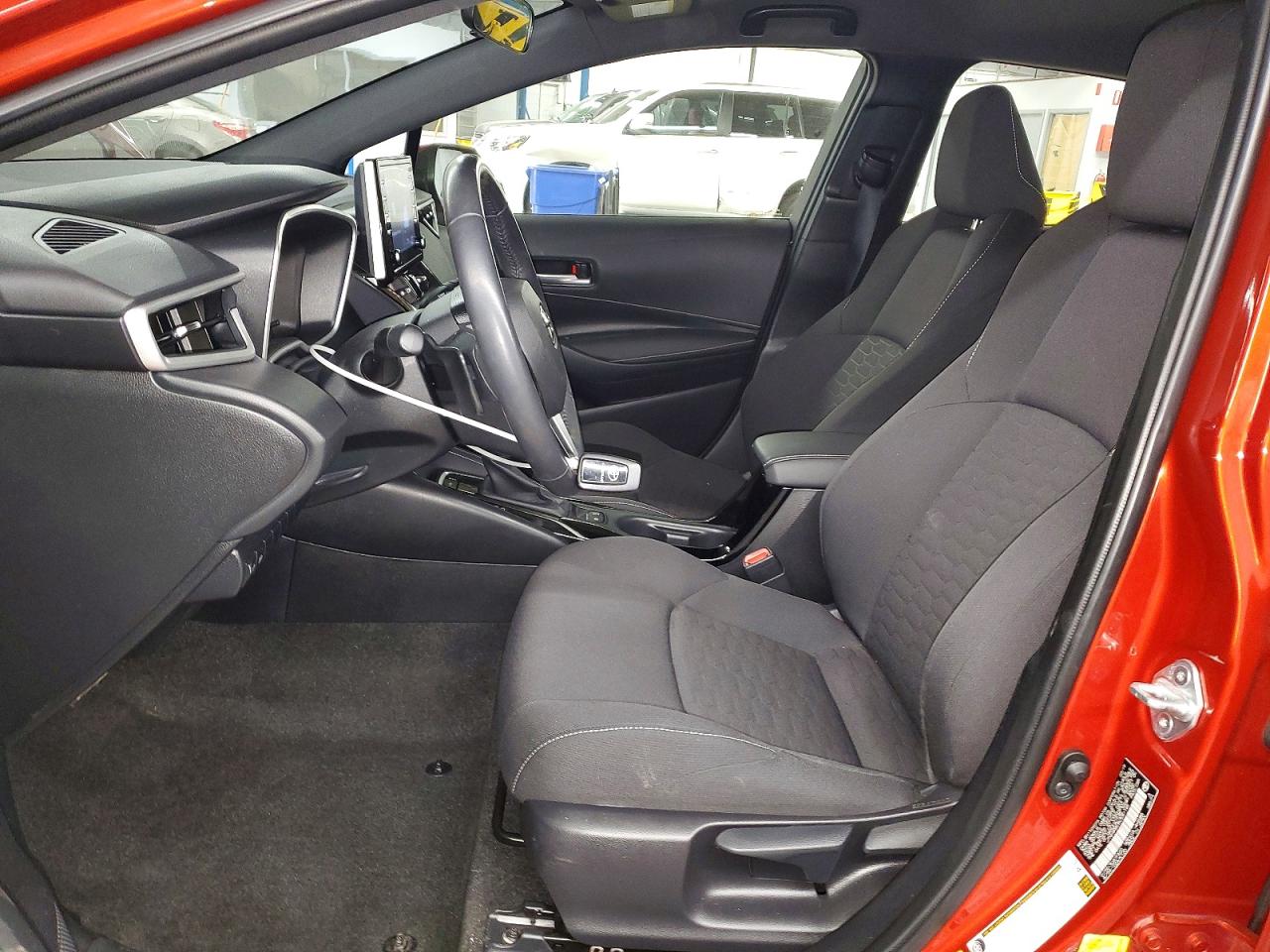 2019 TOYOTA COROLLA SE photo 7