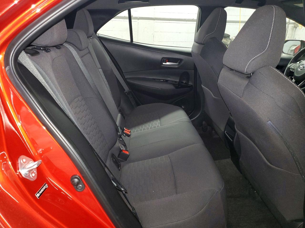 2019 TOYOTA COROLLA SE photo 10