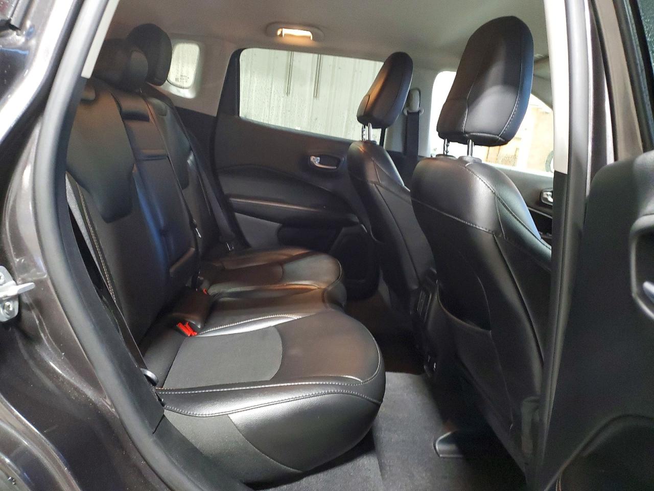 2019 JEEP COMPASS LATITUDE photo 11