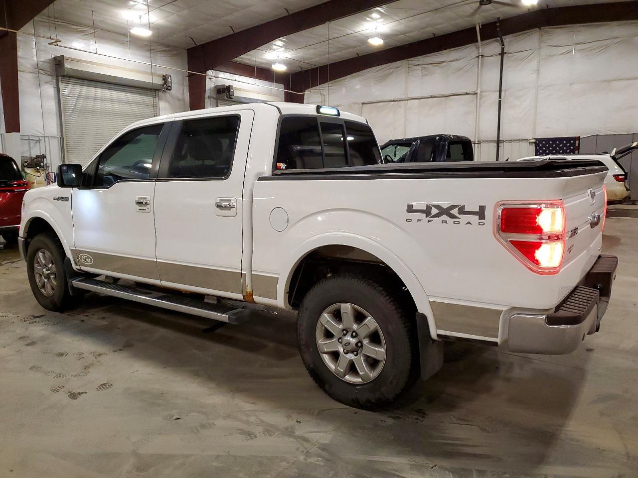 2013 FORD F150 SUPERCREW photo 2