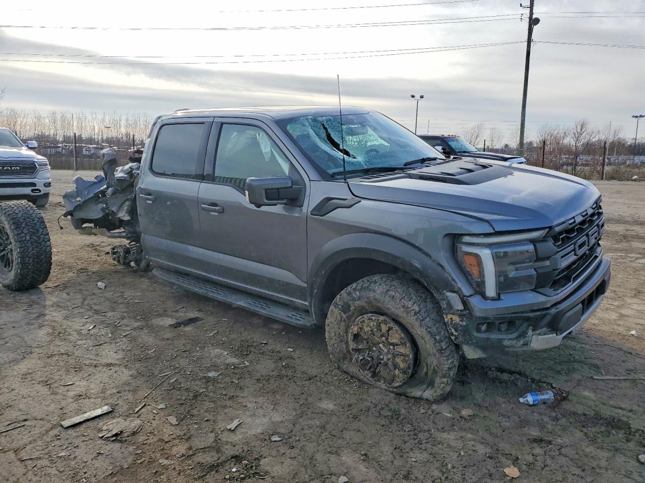 2024 FORD F150 RAPTOR photo 4
