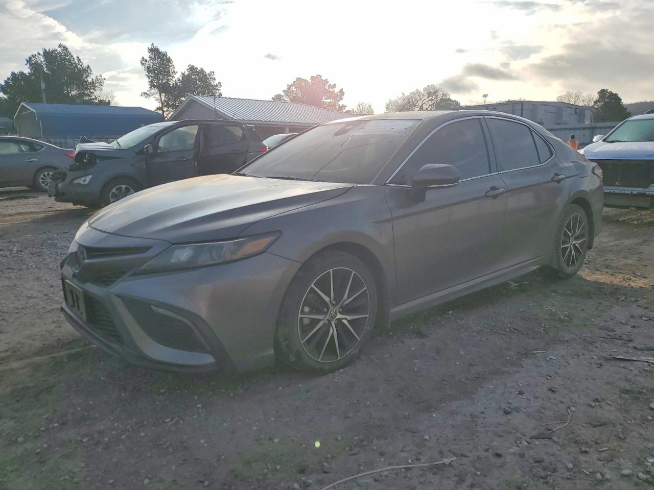 2024 TOYOTA CAMRY