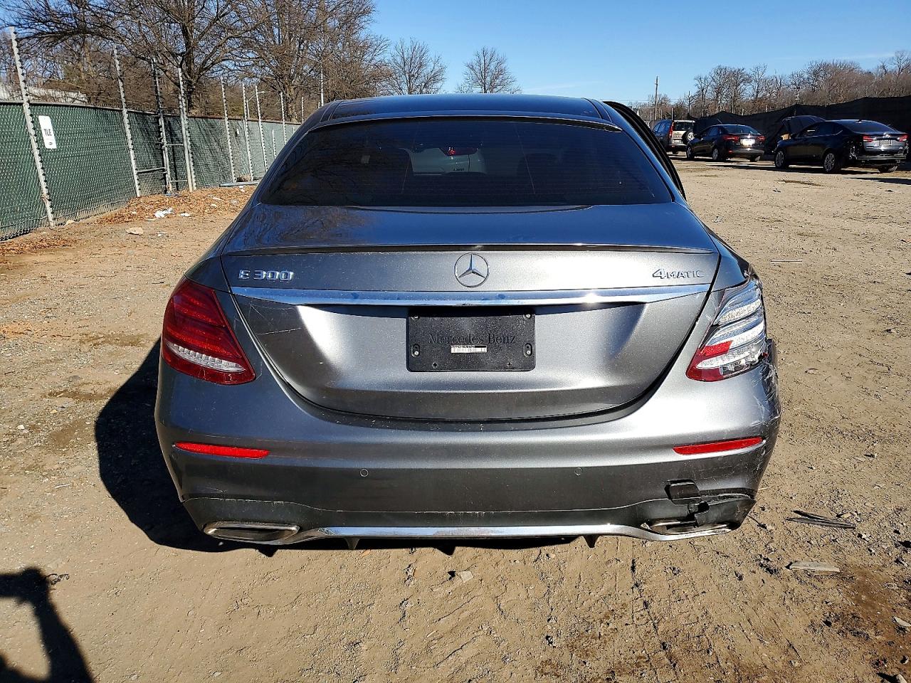 2017 MERCEDES-BENZ E 300 4MATIC photo 6