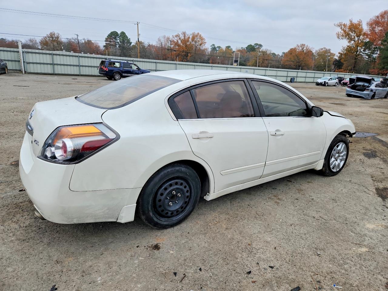 2012 NISSAN ALTIMA BASE photo 3