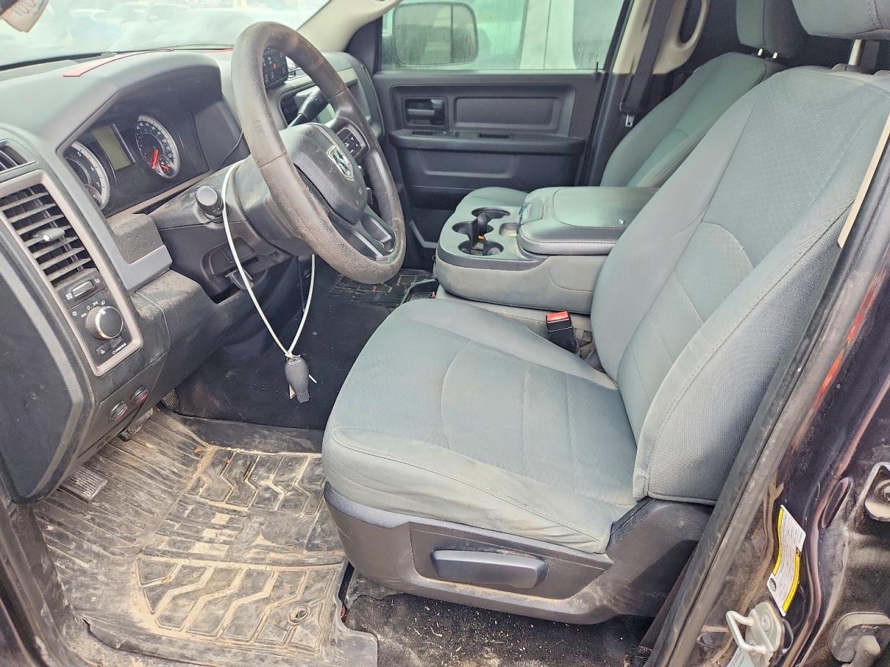 2016 RAM 2500 ST photo 7