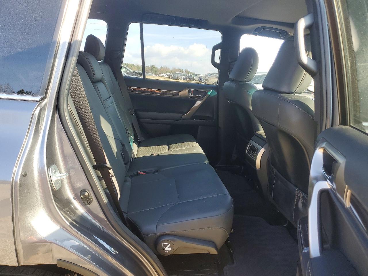 2021 LEXUS GX 460 PREMIUM photo 11