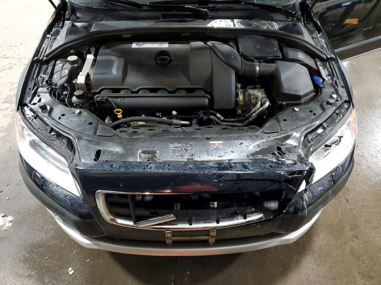 2012 VOLVO XC70 T6 photo 23