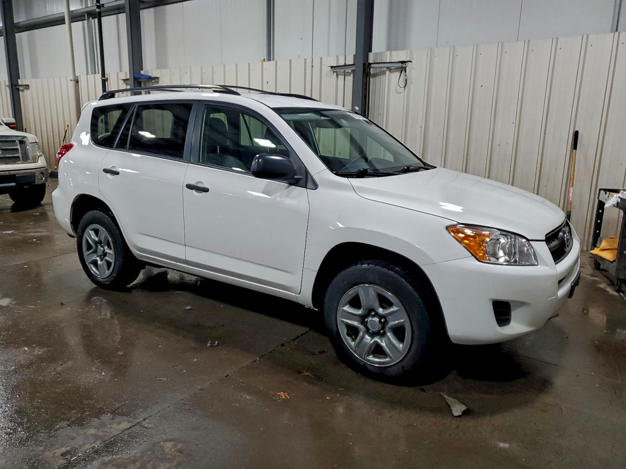 2009 TOYOTA RAV4 photo 4