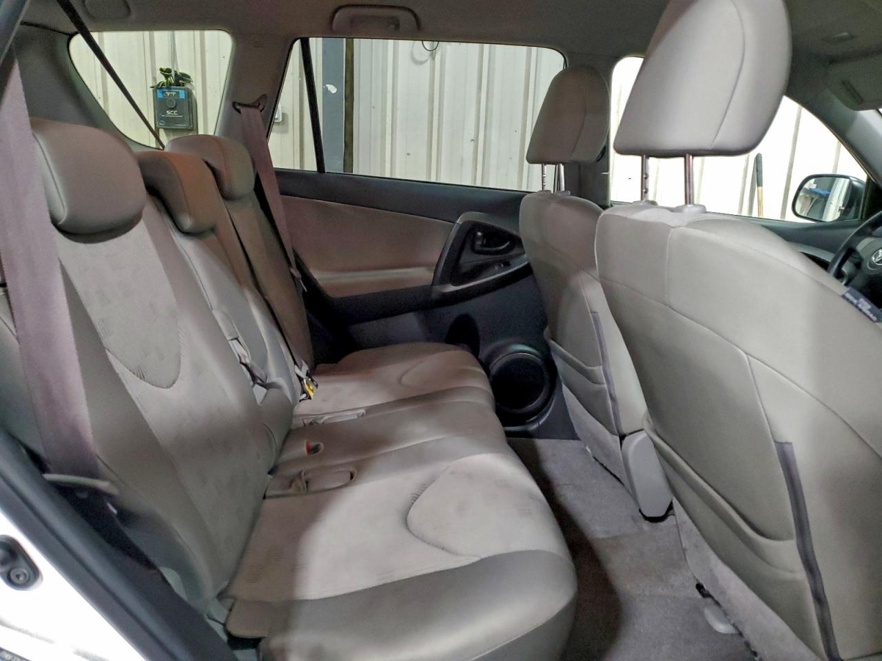 2009 TOYOTA RAV4 photo 11