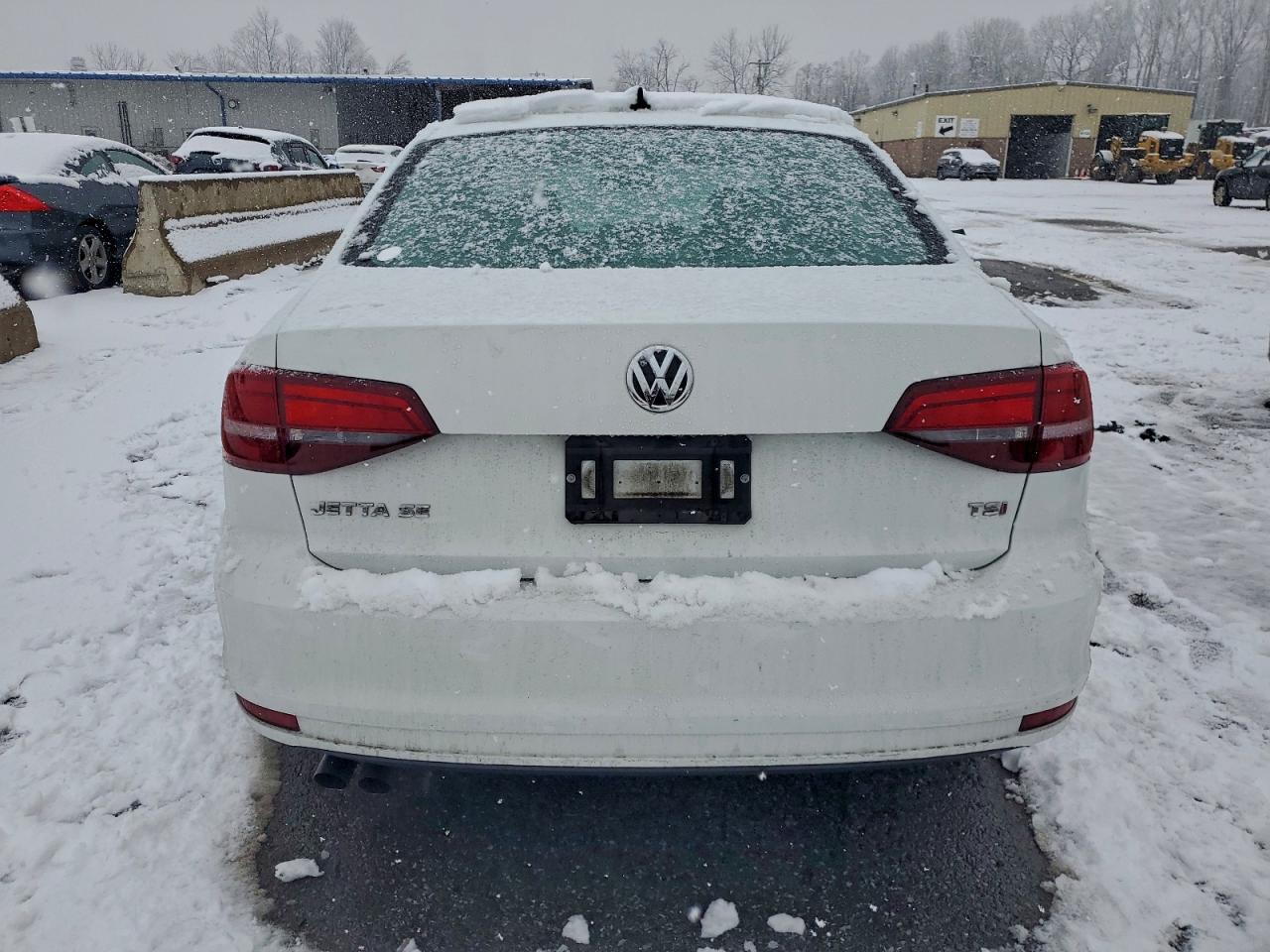2018 VOLKSWAGEN JETTA SE photo 6