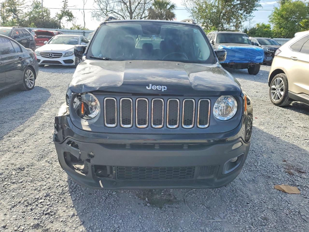 2015 JEEP RENEGADE LATITUDE photo 5