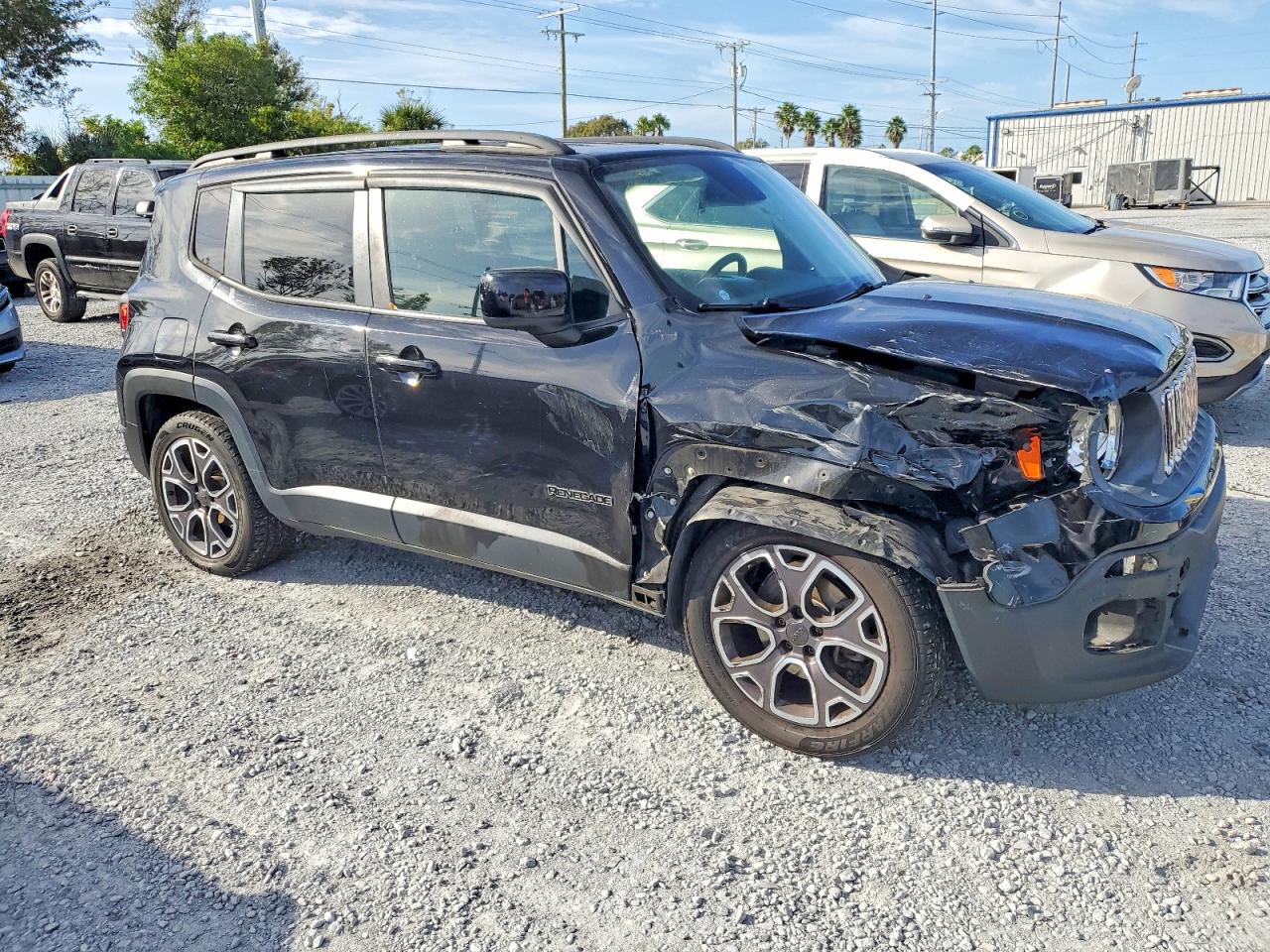 2015 JEEP RENEGADE LATITUDE photo 4