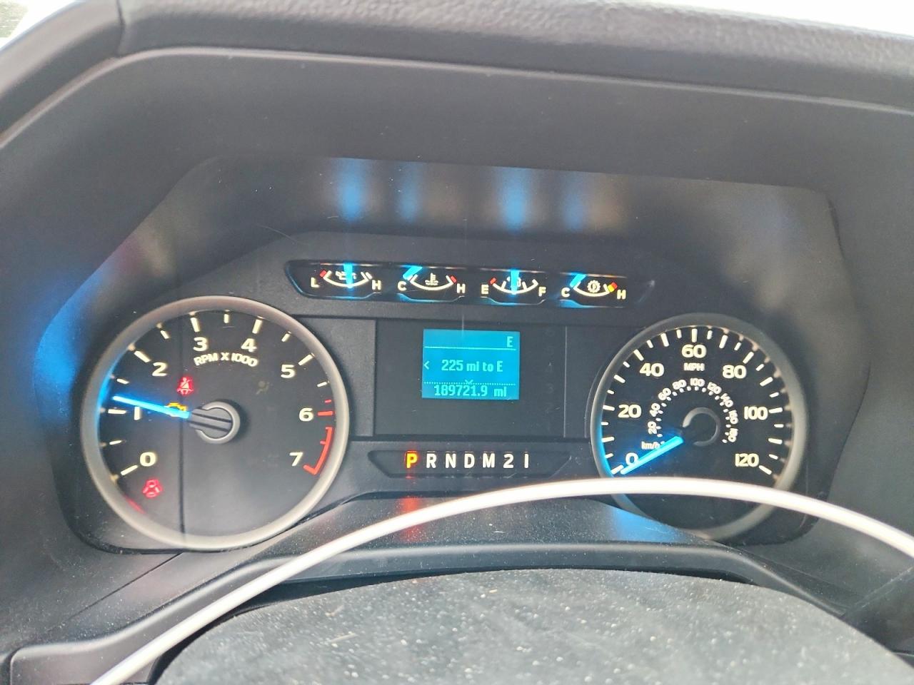 2015 FORD F150 SUPERCREW photo 9