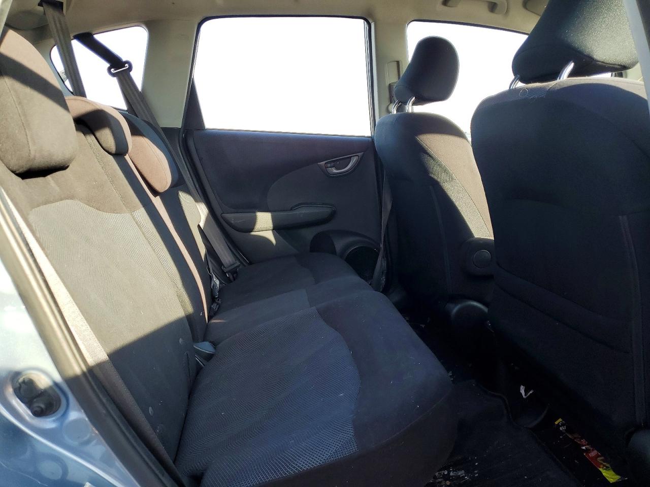 2011 HONDA FIT SPORT photo 10