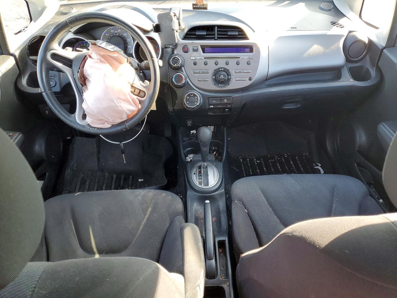 2011 HONDA FIT SPORT photo 8
