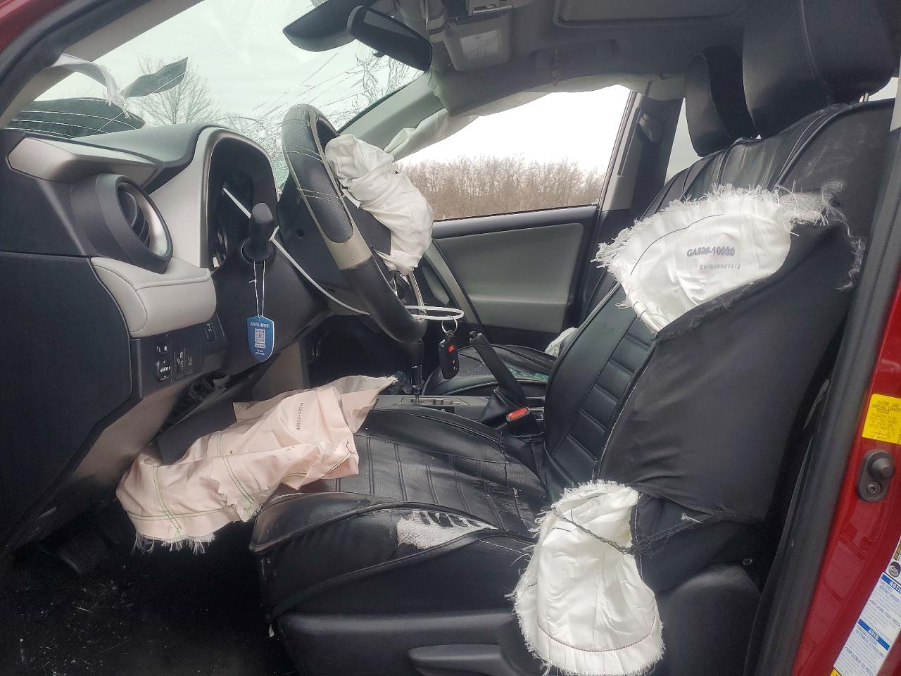 2018 TOYOTA RAV4 photo 7