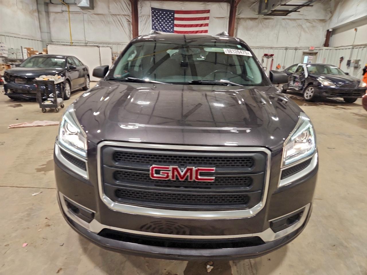 2016 GMC ACADIA SLE photo 5