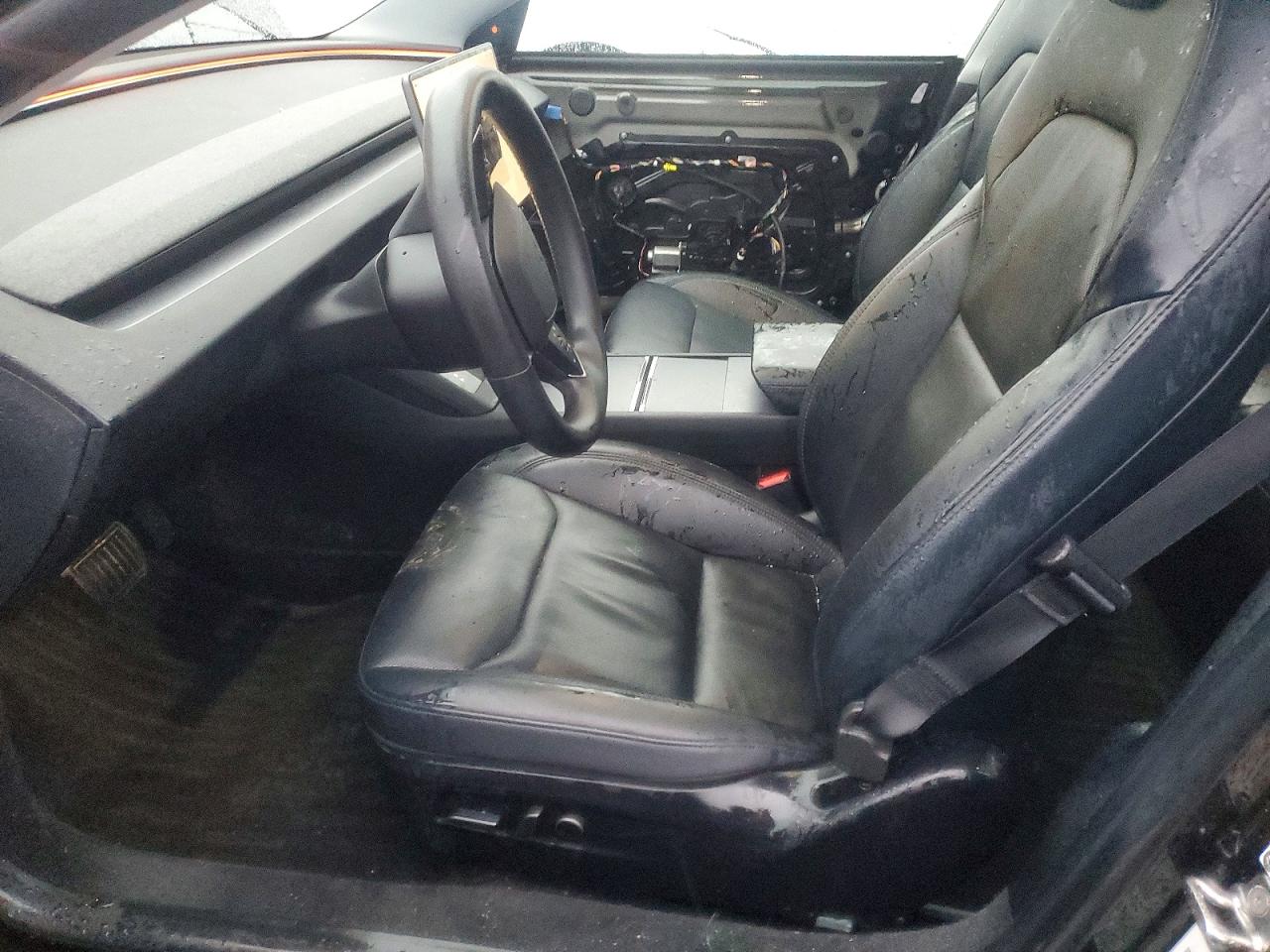 2024 TESLA MODEL 3 photo 7