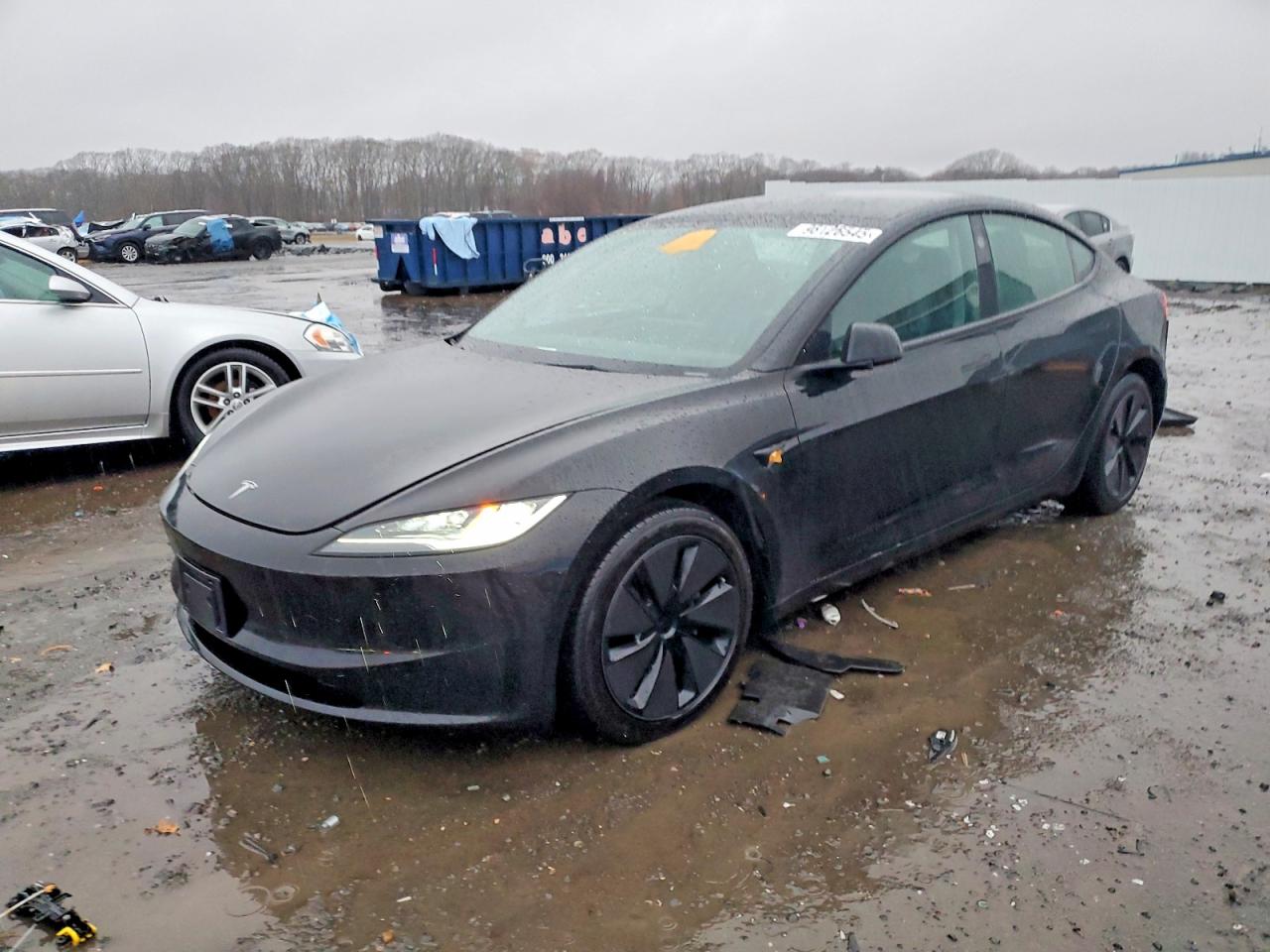 2024 TESLA MODEL 3