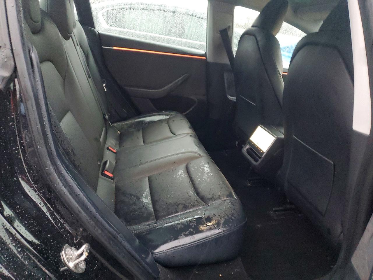 2024 TESLA MODEL 3 photo 10