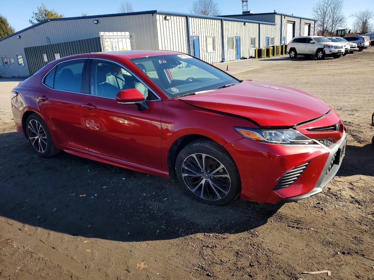 2019 TOYOTA CAMRY L photo 4