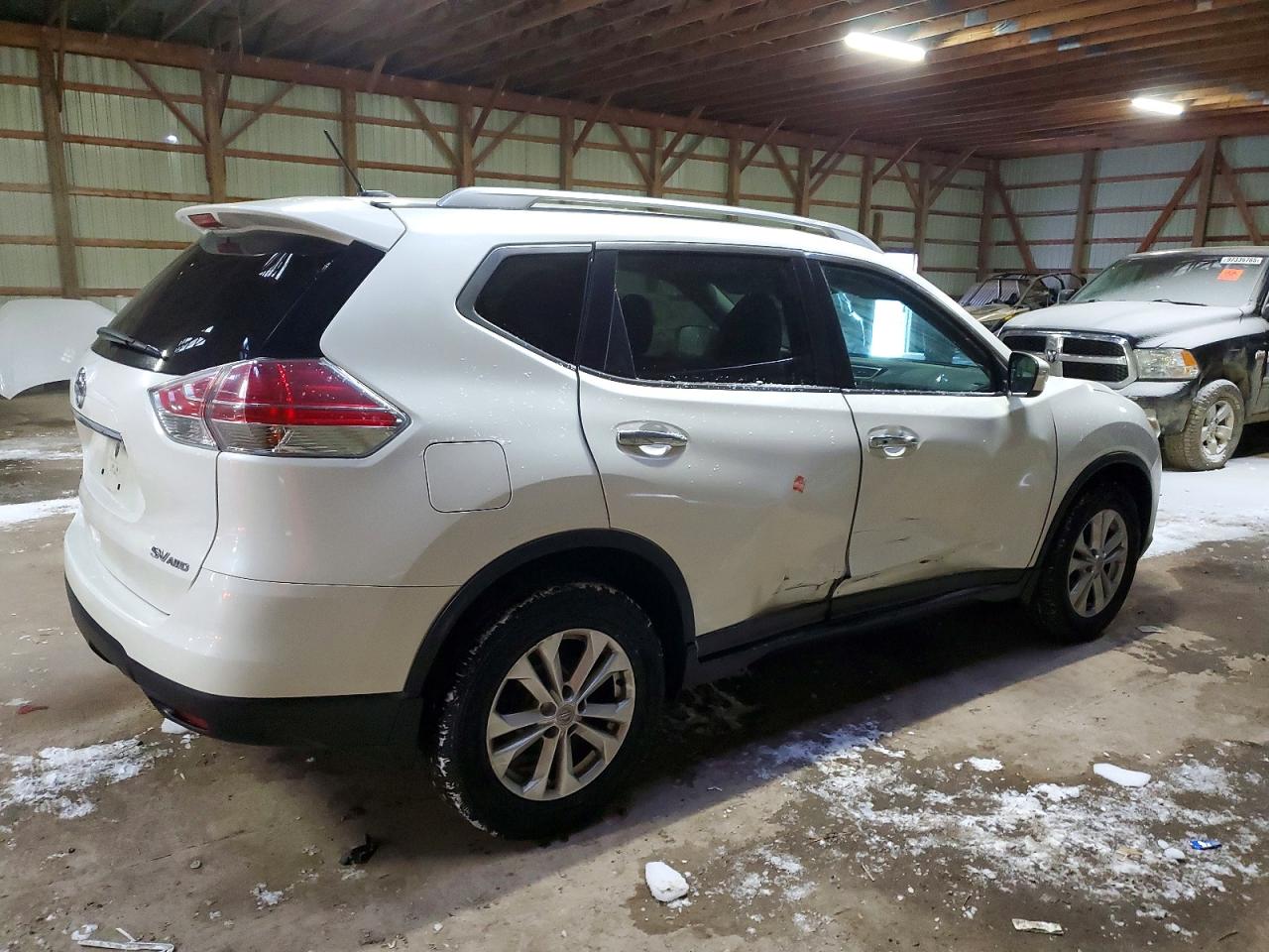 2016 NISSAN ROGUE S photo 5
