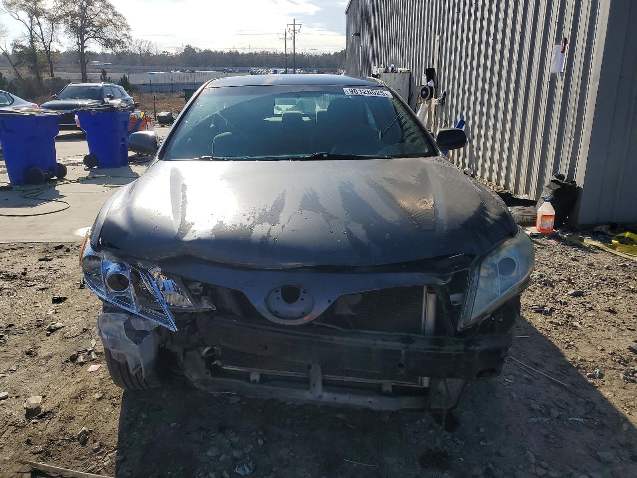 2009 TOYOTA CAMRY BASE photo 5