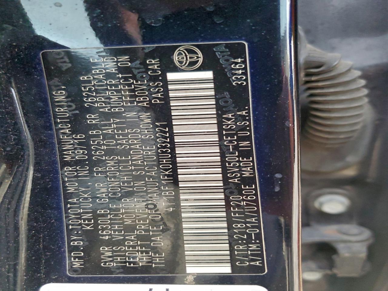 2017 TOYOTA CAMRY LE photo 12
