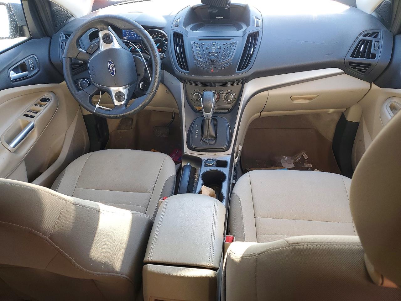 2015 FORD ESCAPE SE photo 8
