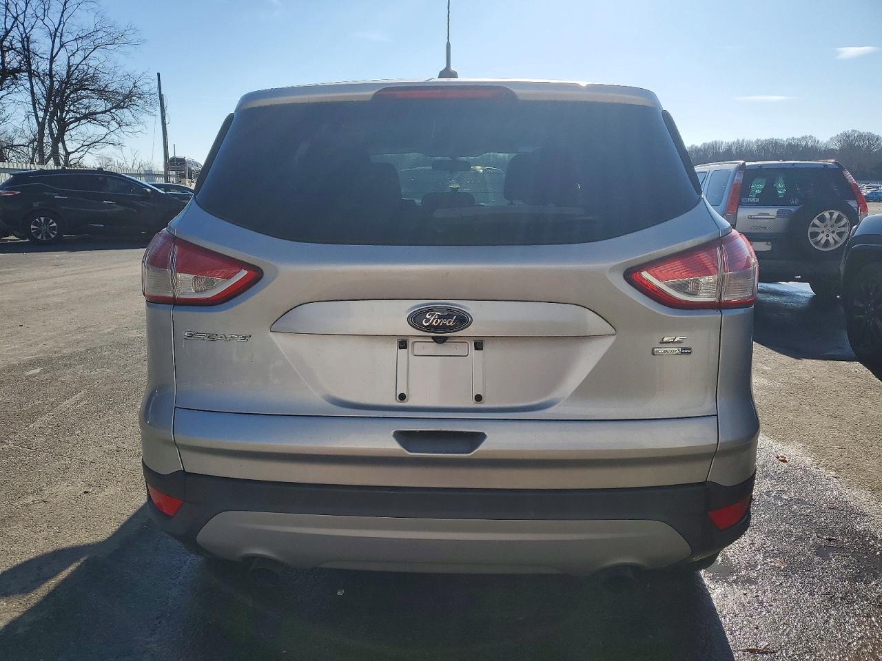 2015 FORD ESCAPE SE photo 6