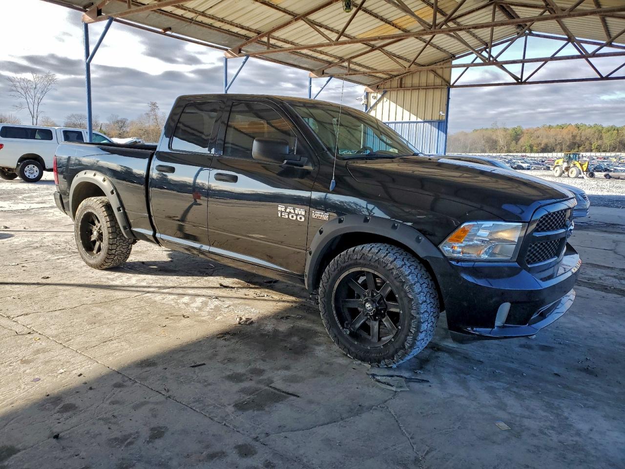 2013 RAM 1500 ST photo 4
