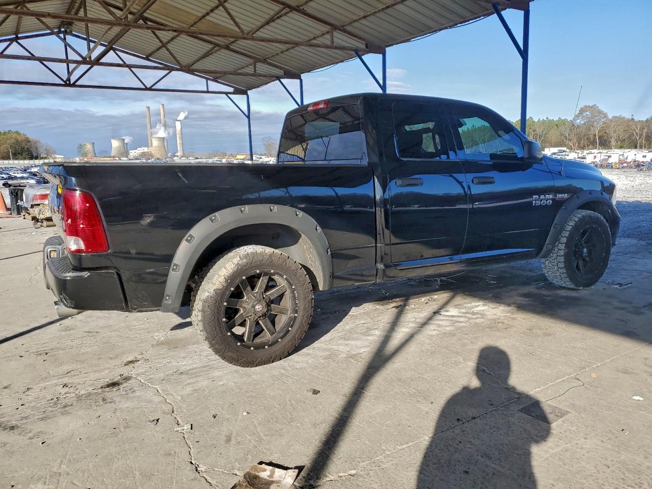 2013 RAM 1500 ST photo 3