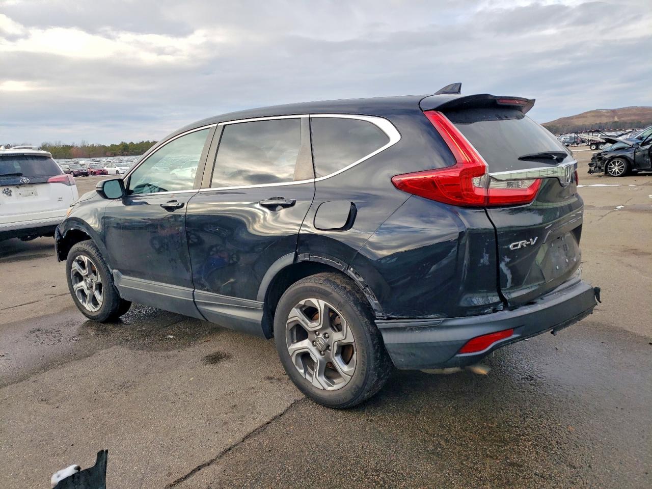 2017 HONDA CR-V EX photo 2