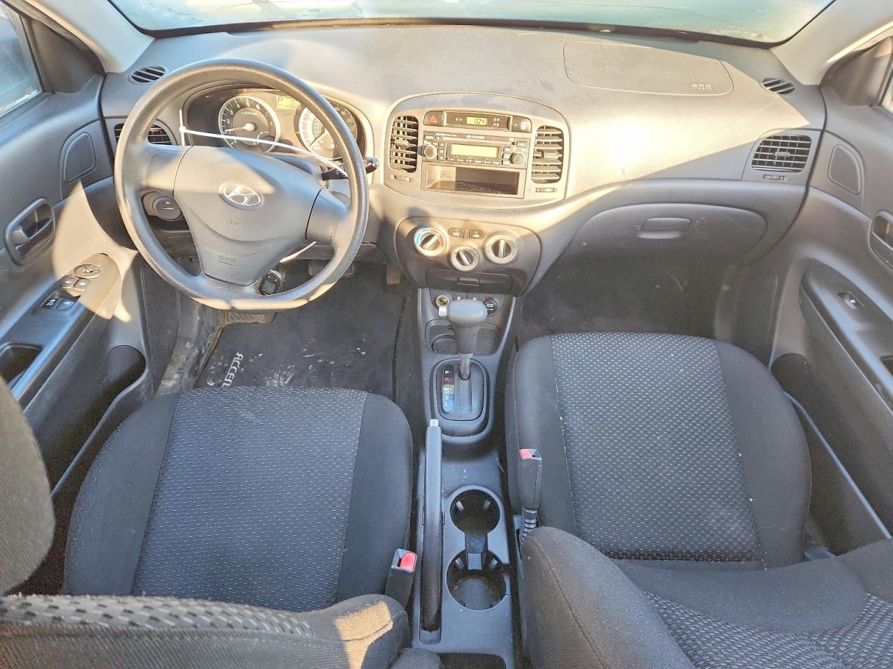 2007 HYUNDAI ACCENT BASE photo 8