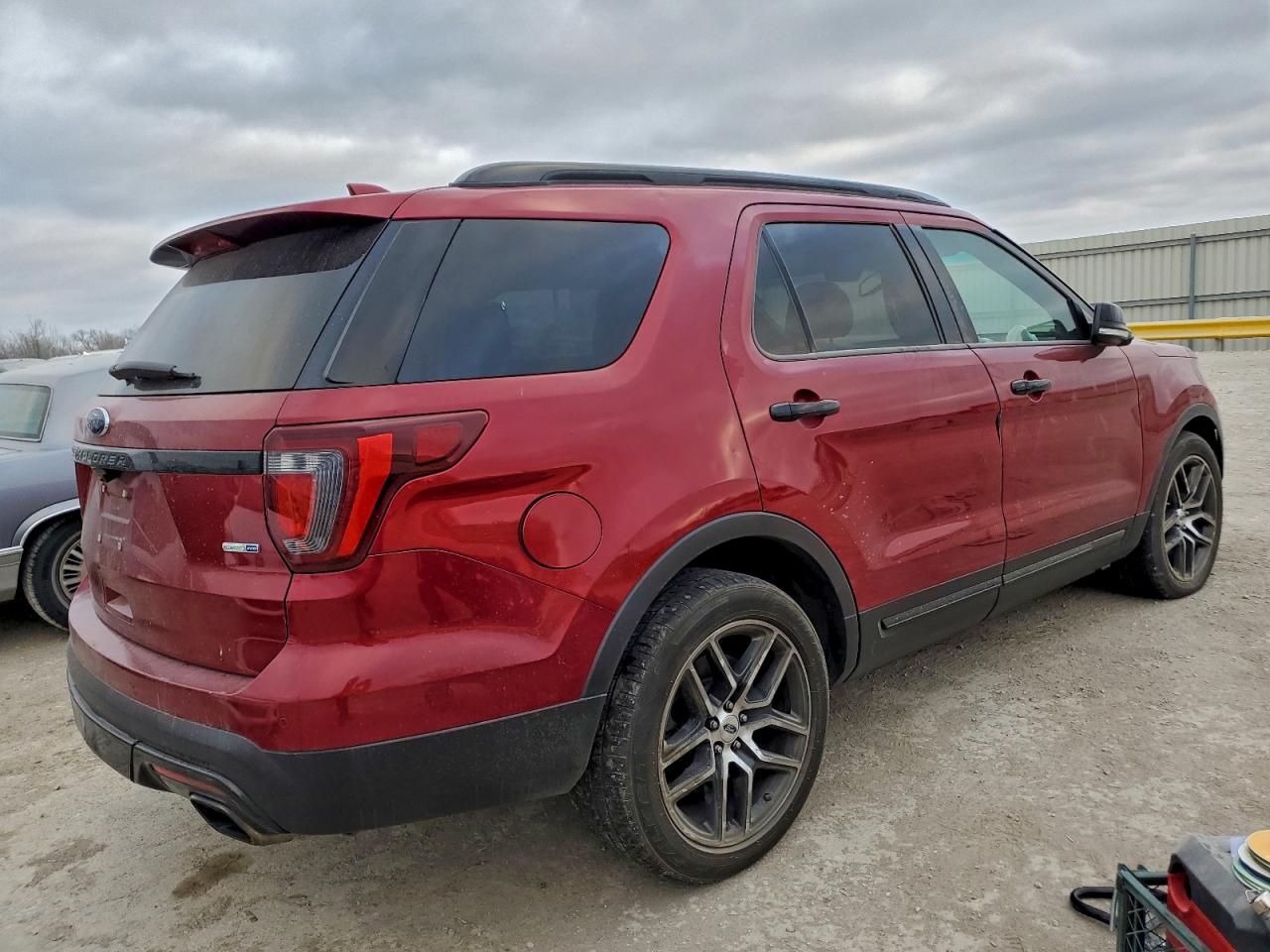 2016 FORD EXPLORER SPORT photo 3