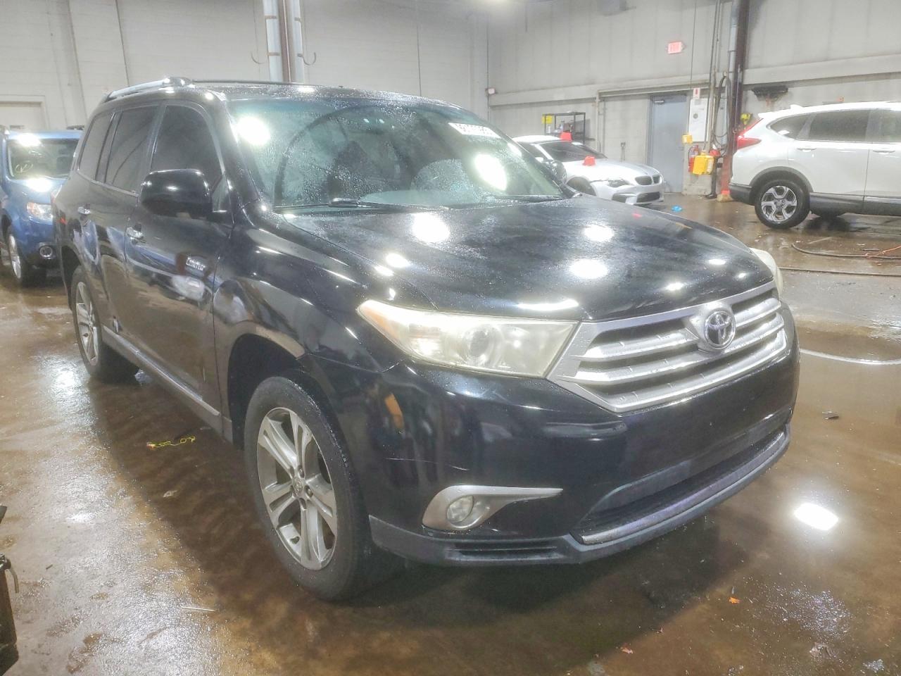 2011 TOYOTA HIGHLANDER LIMITED photo 7