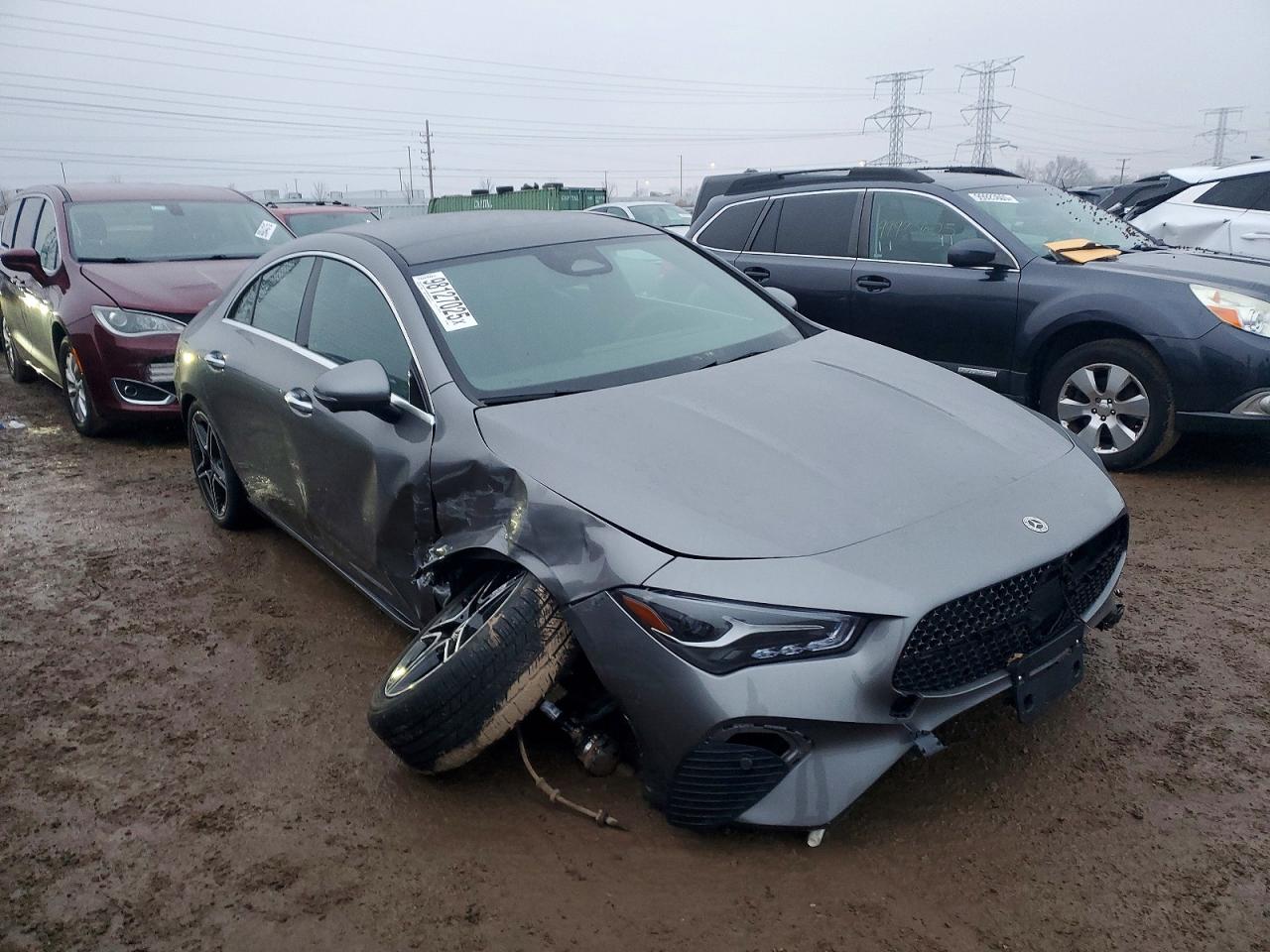 2026 MERCEDES-BENZ CLA 250 4MATIC photo 4