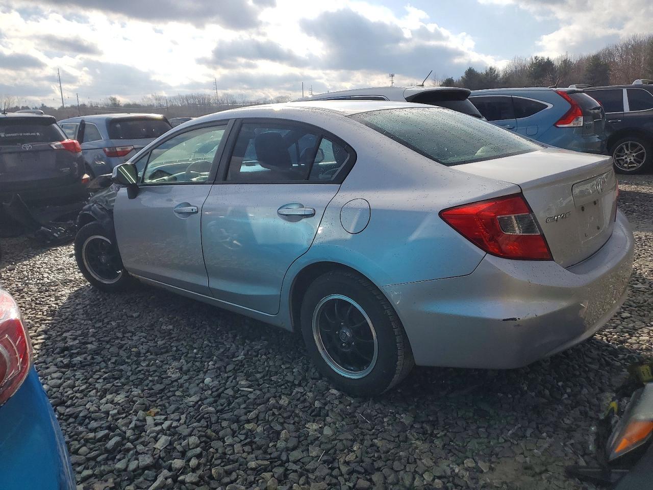 2012 HONDA CIVIC LX photo 3