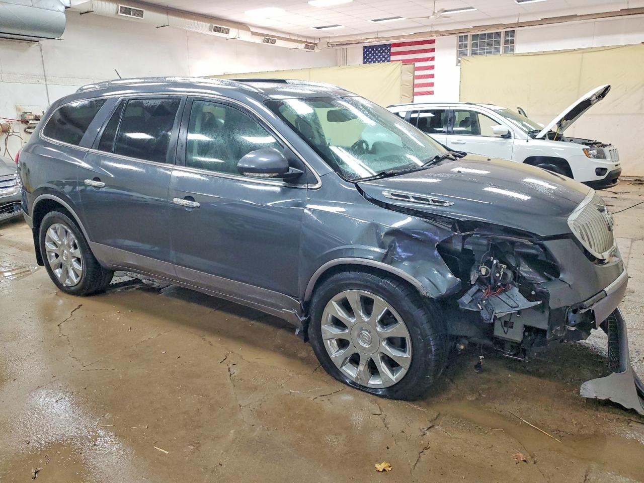 2011 BUICK ENCLAVE CXL photo 4