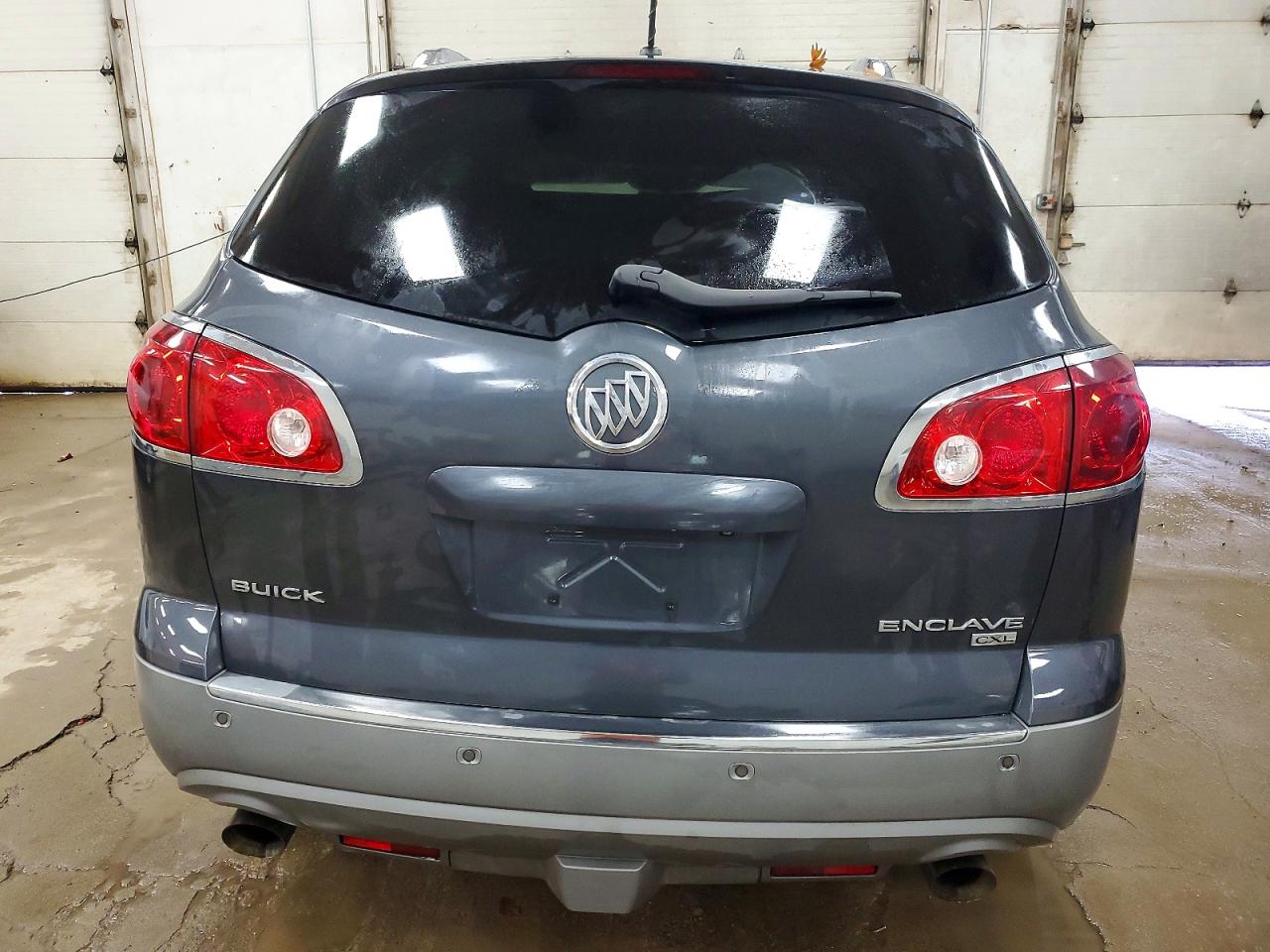 2011 BUICK ENCLAVE CXL photo 6