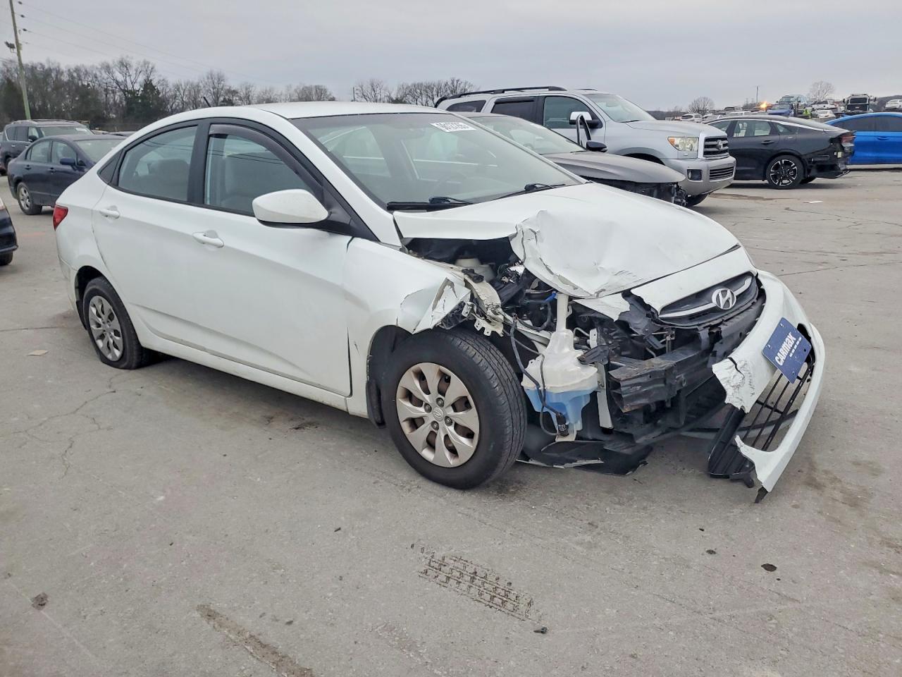 2015 HYUNDAI ACCENT GLS photo 4