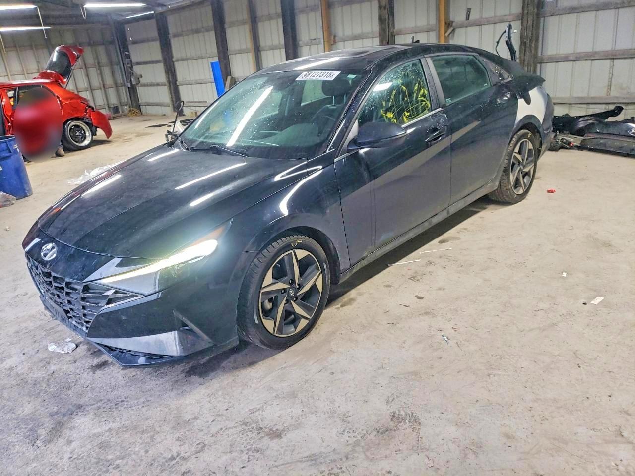 2022 HYUNDAI ELANTRA
