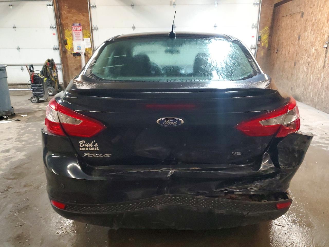 2014 FORD FOCUS SE photo 6