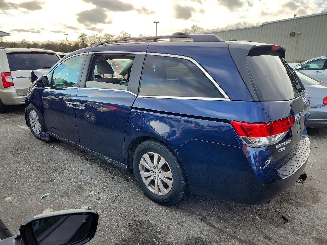 2016 HONDA ODYSSEY EXL photo 3