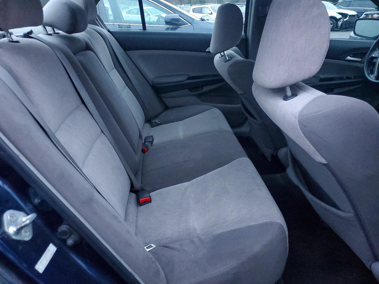 2009 HONDA ACCORD LX photo 10