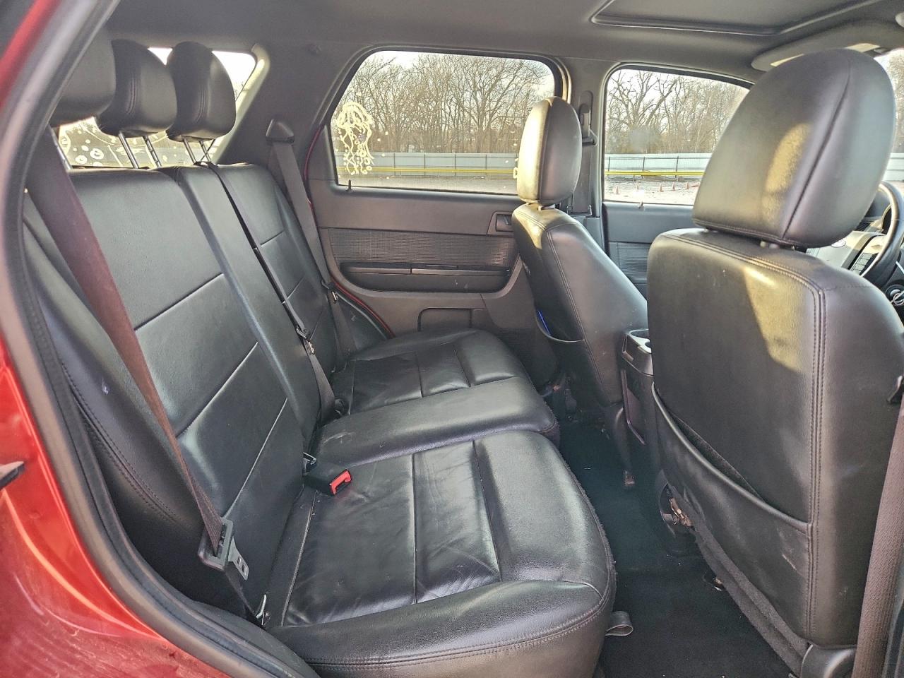 2012 FORD ESCAPE XLT photo 19