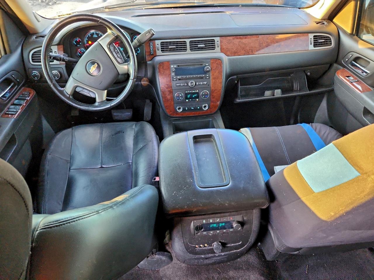 2011 CHEVROLET TAHOE K1500 LT photo 8