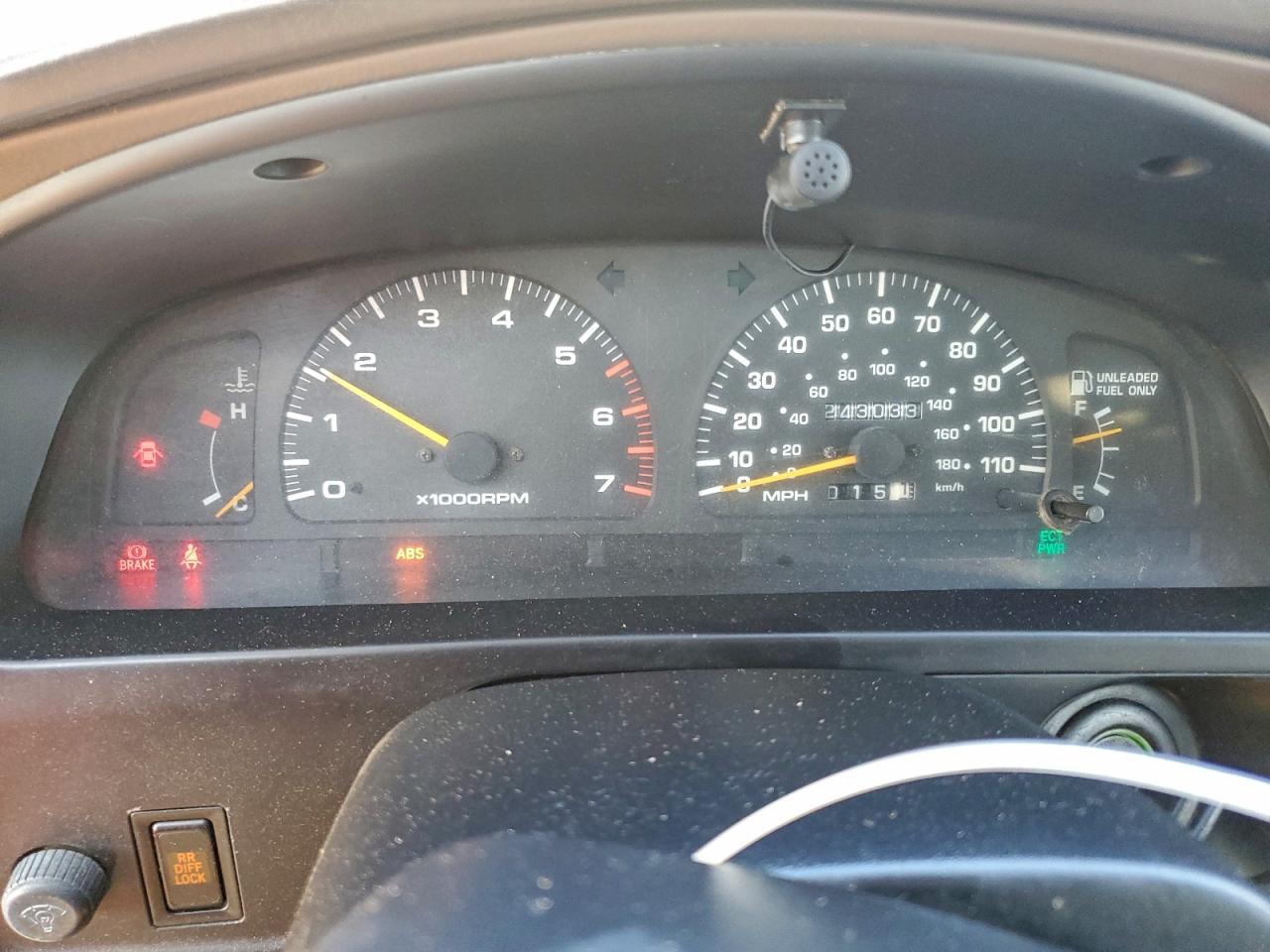 1997 TOYOTA 4RUNNER LIMITED photo 9